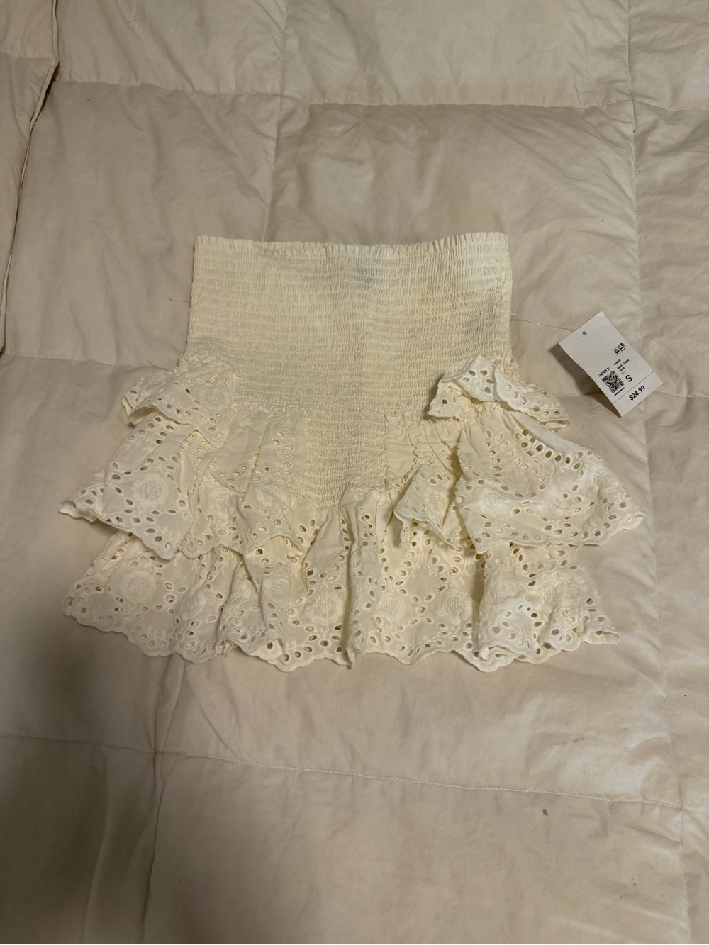 Forever 21 Eyelet Ruffle Mini Skirt - Cream
